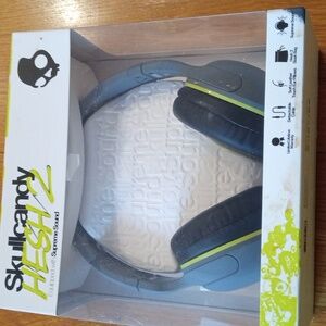 Skullcandy Hesh 2 with Supreme Sound Headphones